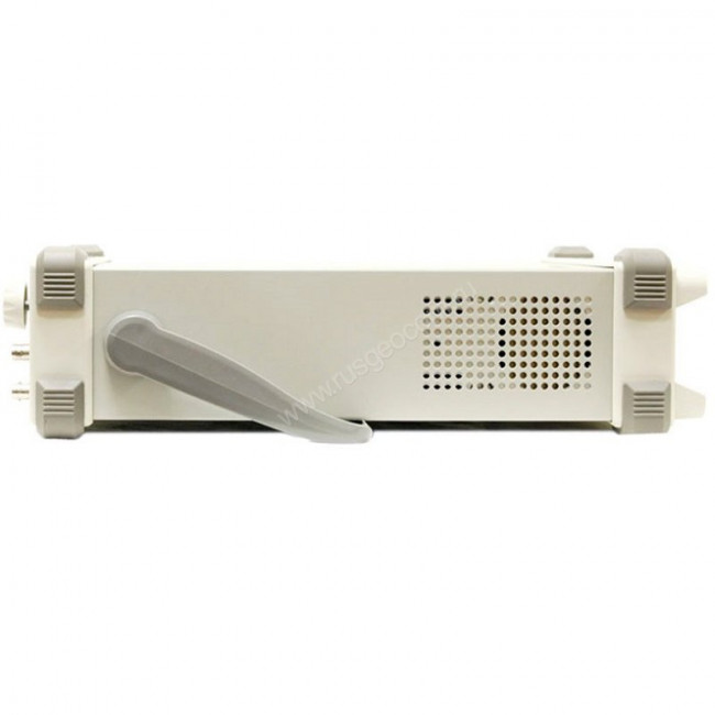 Генератор сигналов функциональный Актаком ADG-4401