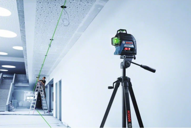 Лазерный уровень Bosch GLL 3-80 G Professional (0.601.063.Y00) Лазерный уровень Bosch GLL 3-80 G Professional (0.601.063.Y00)